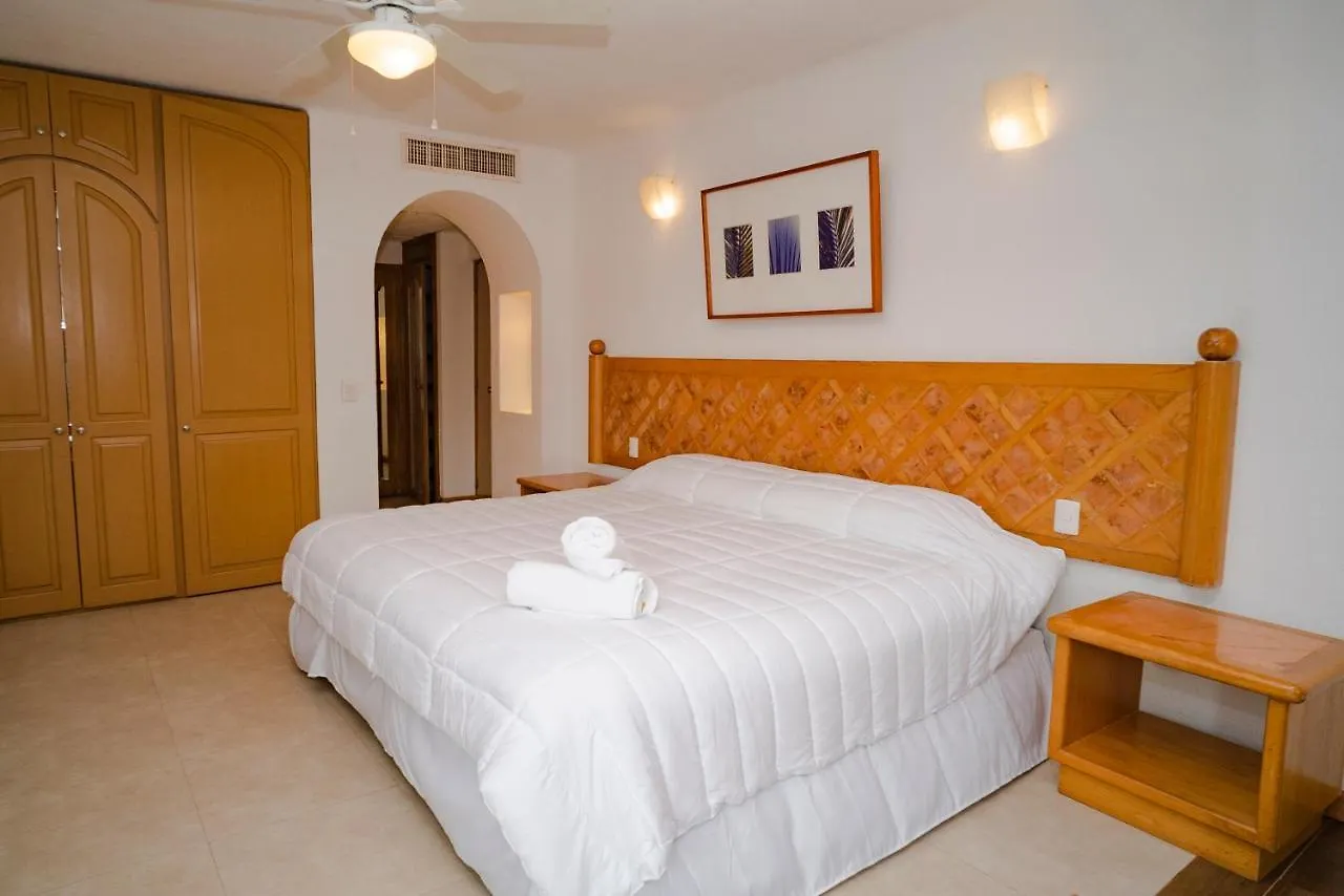 Oceanfront Condo At Voted Best Cancun Sandy Beach 0*,  Mexico